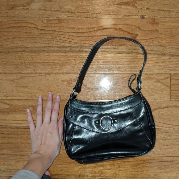 Nine&Co Black Shoulder Bag Black Leather - Picture 11 of 11